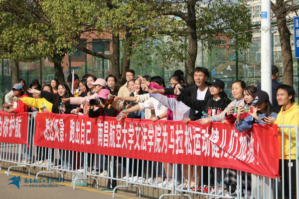 1606b994e3754e99b571a617ae7cb913.JPG