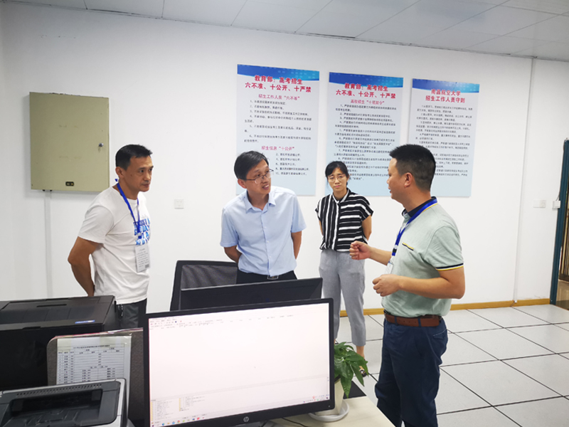 cfa9ef79d6e84735985c11806e2a8442.jpg